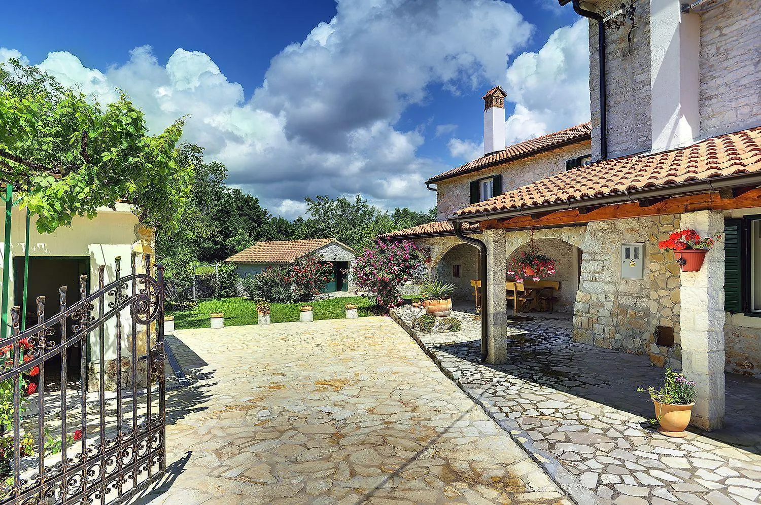 Rojnići Villa Lucy קרואטיה